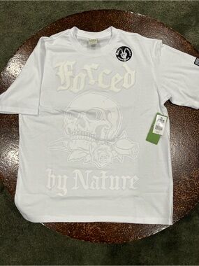 Hype Market White Tee with Tonal Skull & Rose Appliqué Size - Medium